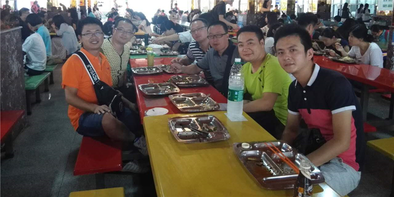 给男学员们也来一张特写!